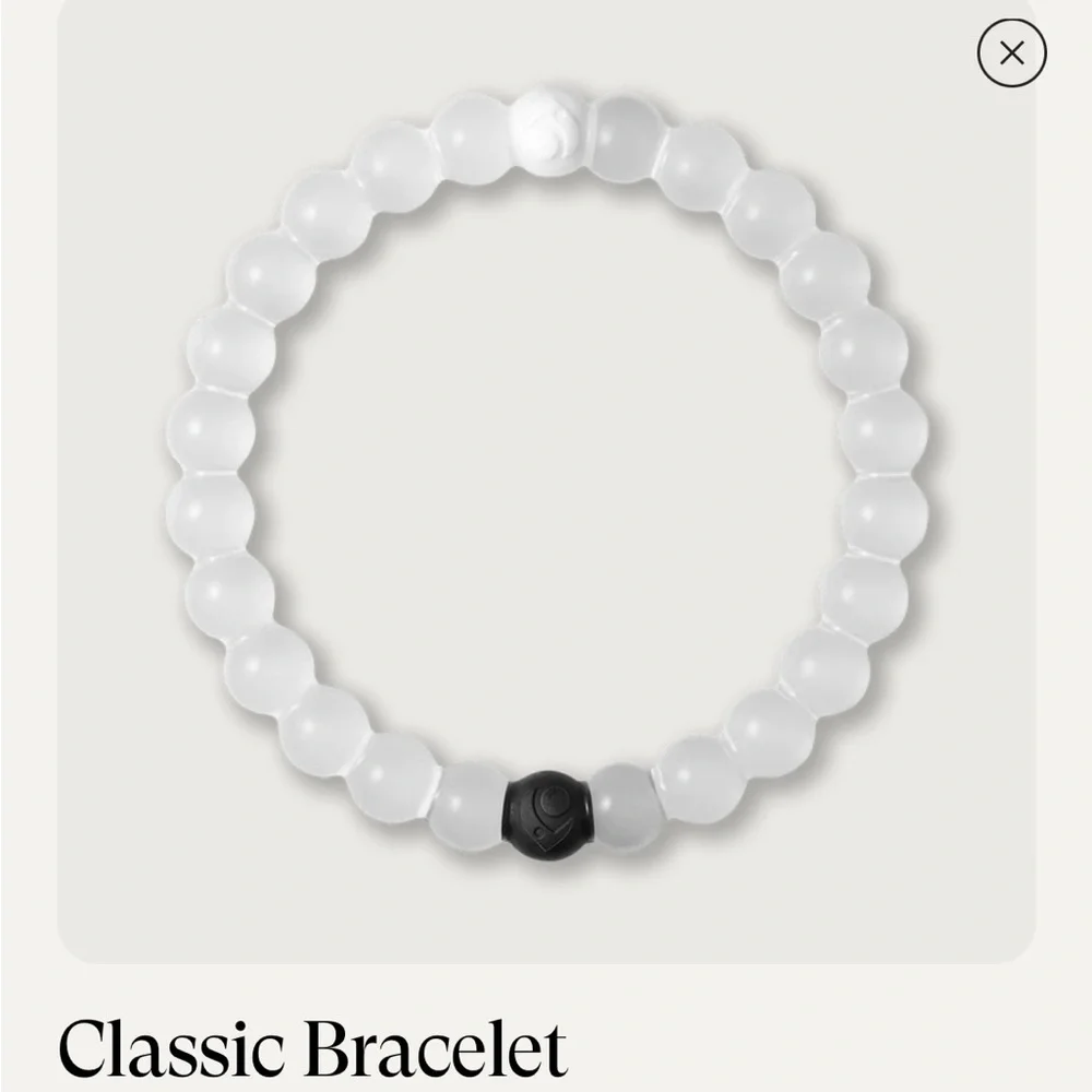 Lokai - 11 Bracelets